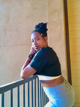 Load image into Gallery viewer, Crop top-Quick Dry