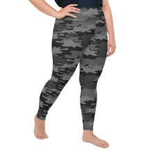 Load image into Gallery viewer, Camo-Print Plus Size Leggings
